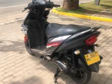 https://riyasewana.com/uploads/yamaha-ray-zr-281510924761.jpg