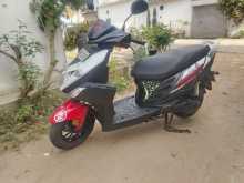 https://riyasewana.com/uploads/yamaha-ray-zr-2815405613982.jpg