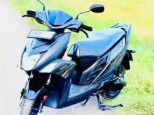 Yamaha Ray ZR 2018 Motorbike