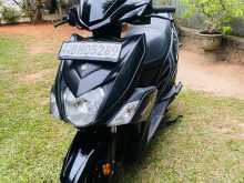 Yamaha Ray Zr 2019 Motorbike