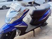 Yamaha Ray ZR 2015 Motorbike