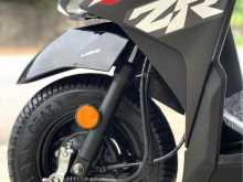 https://riyasewana.com/uploads/yamaha-ray-zr-29044922082.jpg