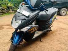 Yamaha Ray Zr 2019 Motorbike