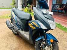https://riyasewana.com/uploads/yamaha-ray-zr-29481522912.jpg