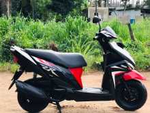 Yamaha Ray ZR 2016 Motorbike