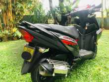 https://riyasewana.com/uploads/yamaha-ray-zr-29945484212.jpg