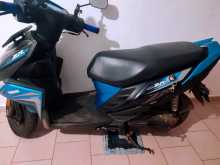 https://riyasewana.com/uploads/yamaha-ray-zr-3011002213422.jpg