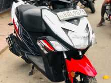 Yamaha RAY ZR 2018 Motorbike