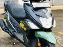 Yamaha Ray Zr 2018 Motorbike