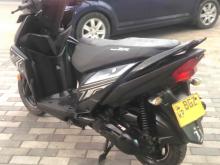 https://riyasewana.com/uploads/yamaha-ray-zr-3015460024833.jpg