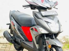 Yamaha Ray ZR 2018 Motorbike