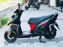 https://riyasewana.com/uploads/yamaha-ray-zr-31000131544.jpg