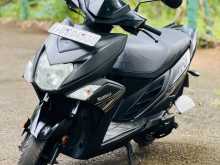 Yamaha Ray ZR 2018 Motorbike