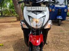 Yamaha Ray Zr 2019 Motorbike