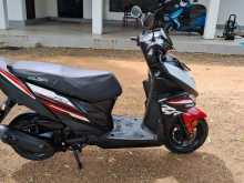 https://riyasewana.com/uploads/yamaha-ray-zr-3114440813234.jpg
