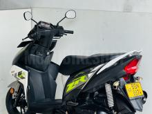 https://riyasewana.com/uploads/yamaha-ray-zr-3117034419225.jpg
