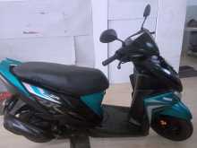 https://riyasewana.com/uploads/yamaha-ray-zr-315131213362.jpg
