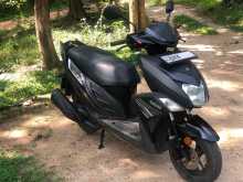 Yamaha Ray ZR Disk Brake 2019 Motorbike