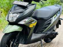 https://riyasewana.com/uploads/yamaha-ray-zr-31831564422.jpg