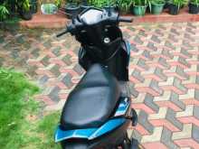 https://riyasewana.com/uploads/yamaha-ray-zr-31859391536.jpg