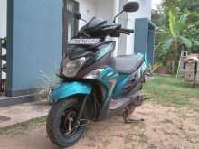 https://riyasewana.com/uploads/yamaha-ray-zr-31920214093.jpg