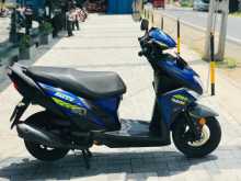 https://riyasewana.com/uploads/yamaha-ray-zr-41002481664.jpg