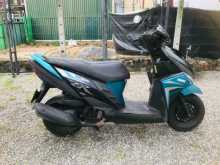 https://riyasewana.com/uploads/yamaha-ray-zr-410422913694.jpg