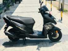 https://riyasewana.com/uploads/yamaha-ray-zr-41051161715.jpg