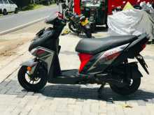 https://riyasewana.com/uploads/yamaha-ray-zr-41124221236.jpg