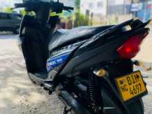 https://riyasewana.com/uploads/yamaha-ray-zr-41210131055.jpg