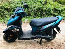 https://riyasewana.com/uploads/yamaha-ray-zr-413014619014.jpg