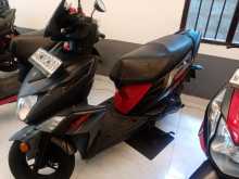 Yamaha Ray ZR 2018 Motorbike