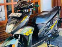 https://riyasewana.com/uploads/yamaha-ray-zr-414302413053.jpg