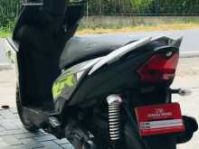https://riyasewana.com/uploads/yamaha-ray-zr-4938351344.jpg