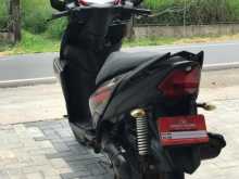 https://riyasewana.com/uploads/yamaha-ray-zr-4949051703.jpg