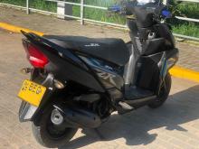 https://riyasewana.com/uploads/yamaha-ray-zr-50144824893.jpg