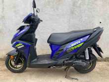 https://riyasewana.com/uploads/yamaha-ray-zr-5015371595.jpg