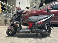 https://riyasewana.com/uploads/yamaha-ray-zr-511383319245.jpg