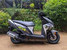 Yamaha Ray ZR 2018 Motorbike