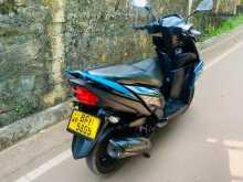 https://riyasewana.com/uploads/yamaha-ray-zr-55345713354.jpg
