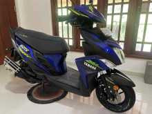 Yamaha Ray ZR STREET RALLY 2020 Motorbike