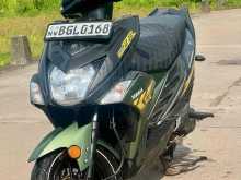 https://riyasewana.com/uploads/yamaha-ray-zr-59002422382.jpg