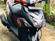 Yamaha Ray Zr 2019 Motorbike