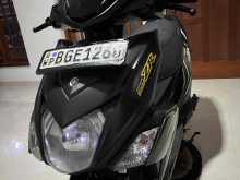 https://riyasewana.com/uploads/yamaha-ray-zr-619315222282.jpg