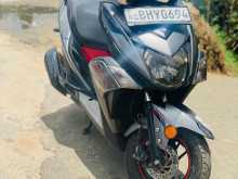 https://riyasewana.com/uploads/yamaha-ray-zr-67294622382.jpg