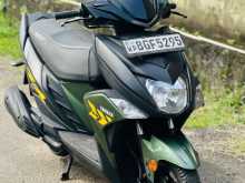 Yamaha RAY Zr 2018 Motorbike