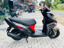 https://riyasewana.com/uploads/yamaha-ray-zr-6848531993.jpg