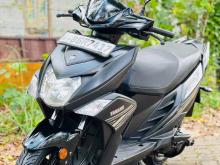 Yamaha Ray Zr 2018 Motorbike
