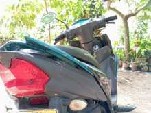 https://riyasewana.com/uploads/yamaha-ray-zr-69414513633.jpg