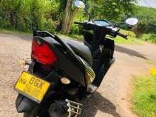 https://riyasewana.com/uploads/yamaha-ray-zr-713043013624.jpg